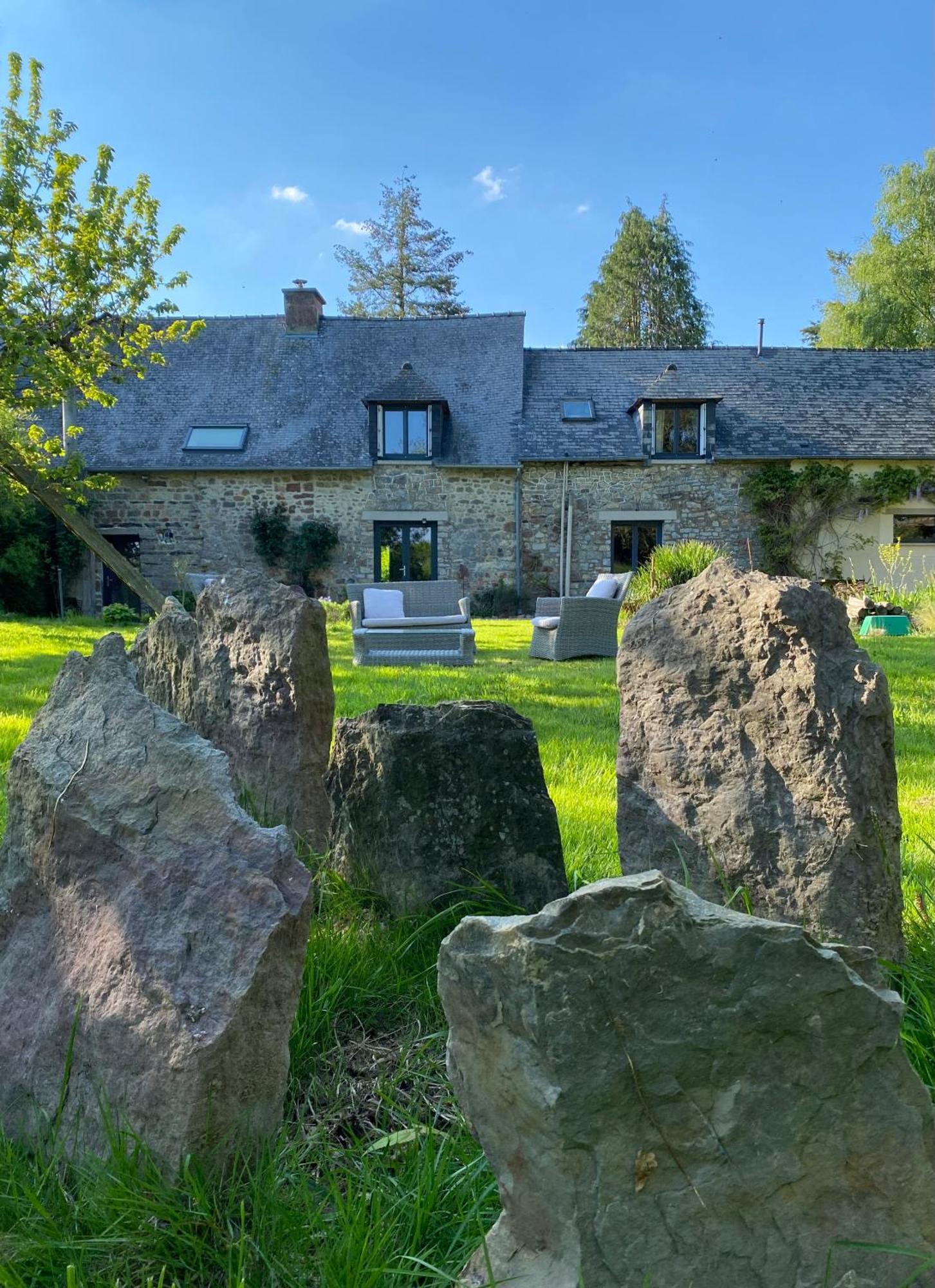 L'Hotie De Broceliande, Au Coeur Des Sites Naturels Et Legendaires Paimpont Exteriér fotografie
